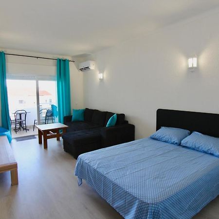 Appartamento Azzurro / Ocean View / 5 Min To Beach Albufeira Ngoại thất bức ảnh